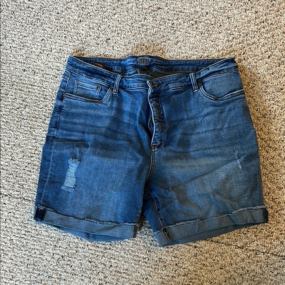 Kut from the Kloth Blue Denim Jean Shorts with Distressed Details